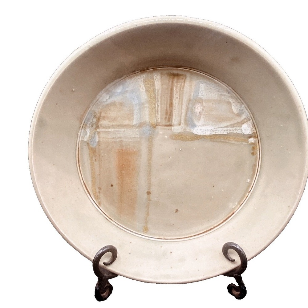 Hand Glazed Neutral Signed Plate‎ Pottery